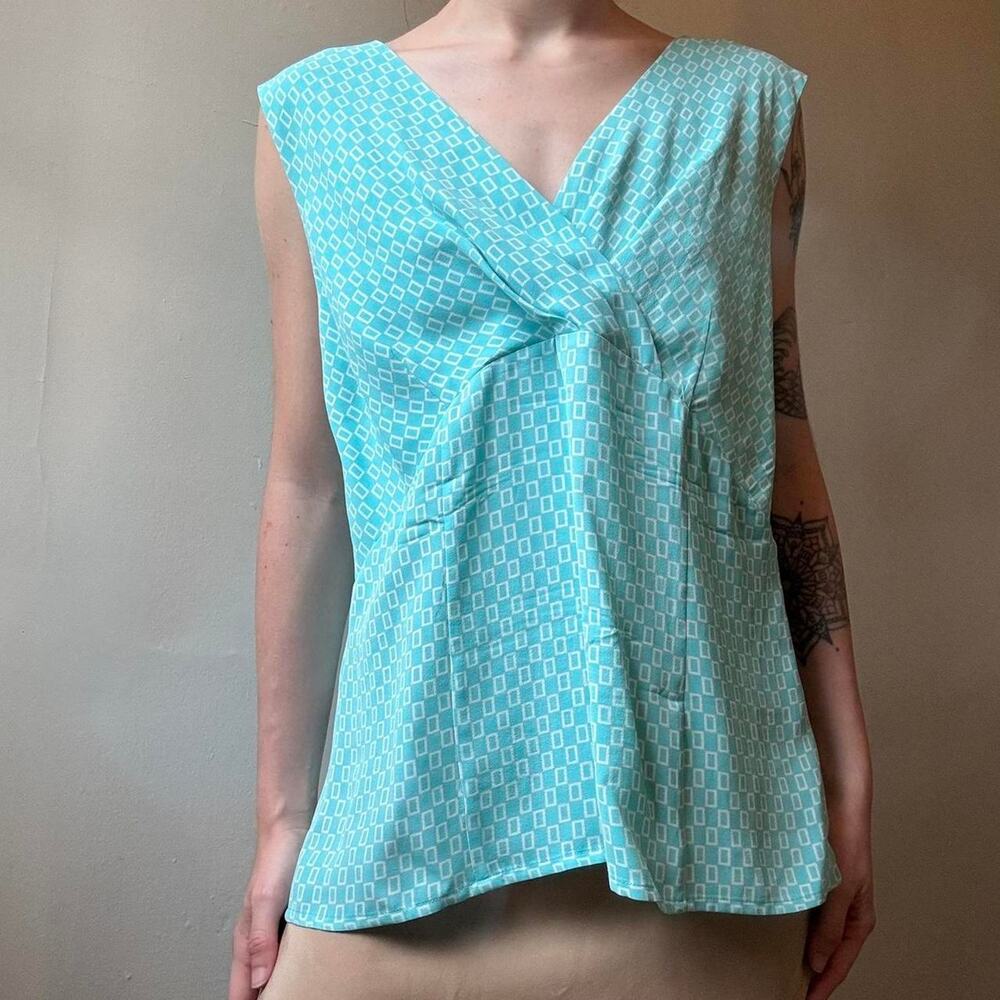 Vintage Liz Claiborne Y2K Turquoise Aqua Blouse 8 Silk